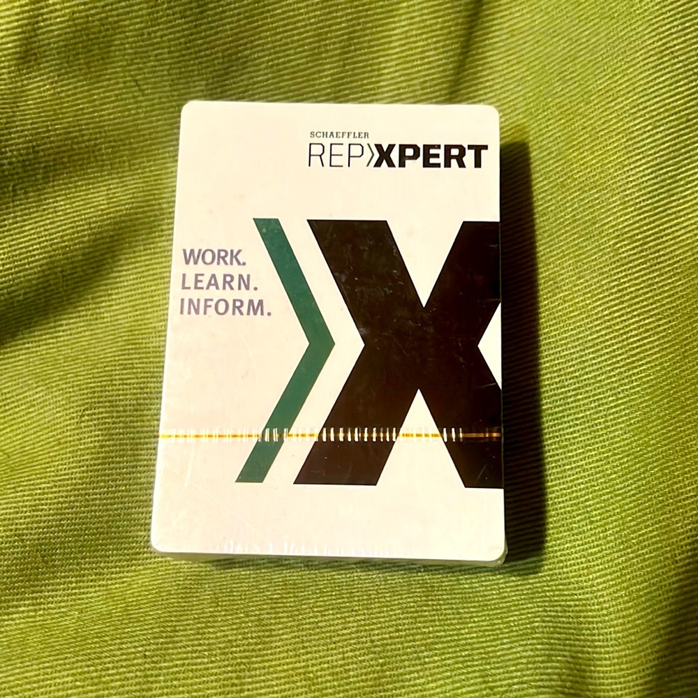 NWOT repexpert playing cards